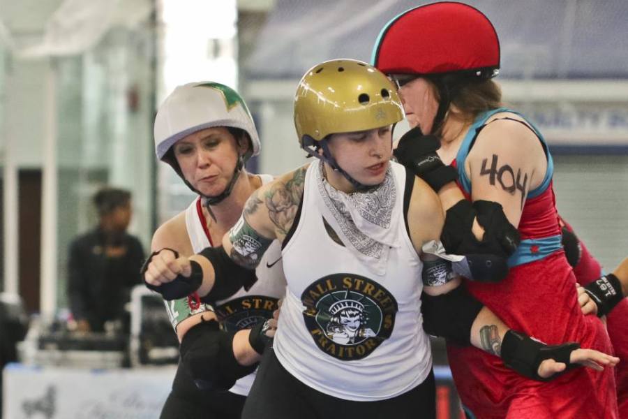 When Mystery Violence Theatre came to HARD she couldn't stand on her skates. Through coaching confidence & her own hard work, she now skates for Gotham's Wall Street Traitors & Bronx Gridlock. Photo by David Dyte